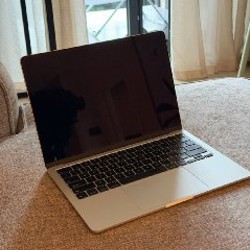 MacBook Air M2 Silver - фото 3
