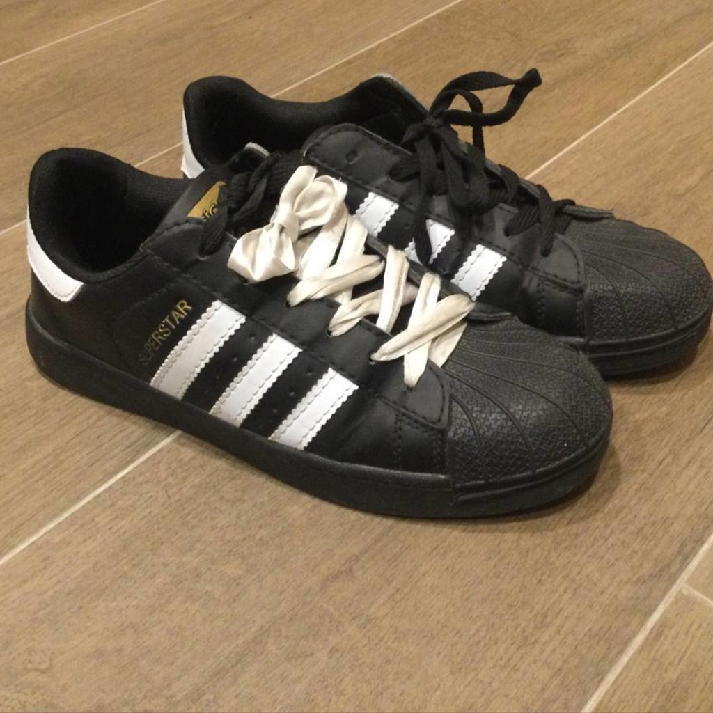 Кроссовки Adidas Superstar