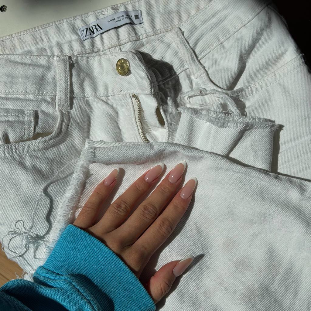 Джинсы Zara