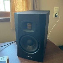 Студийные мониторы ADAM Audio T5V - фото 2