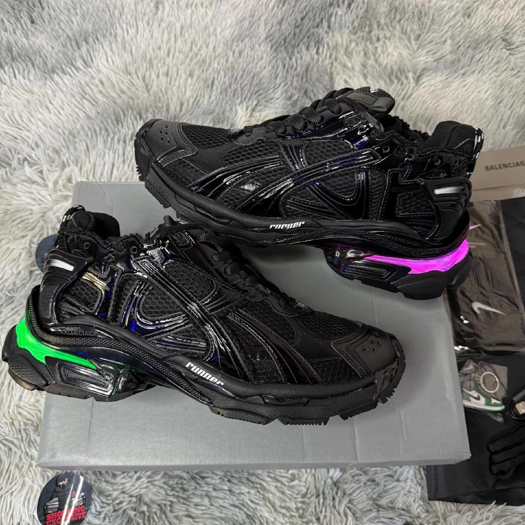 Balenciaga Runner