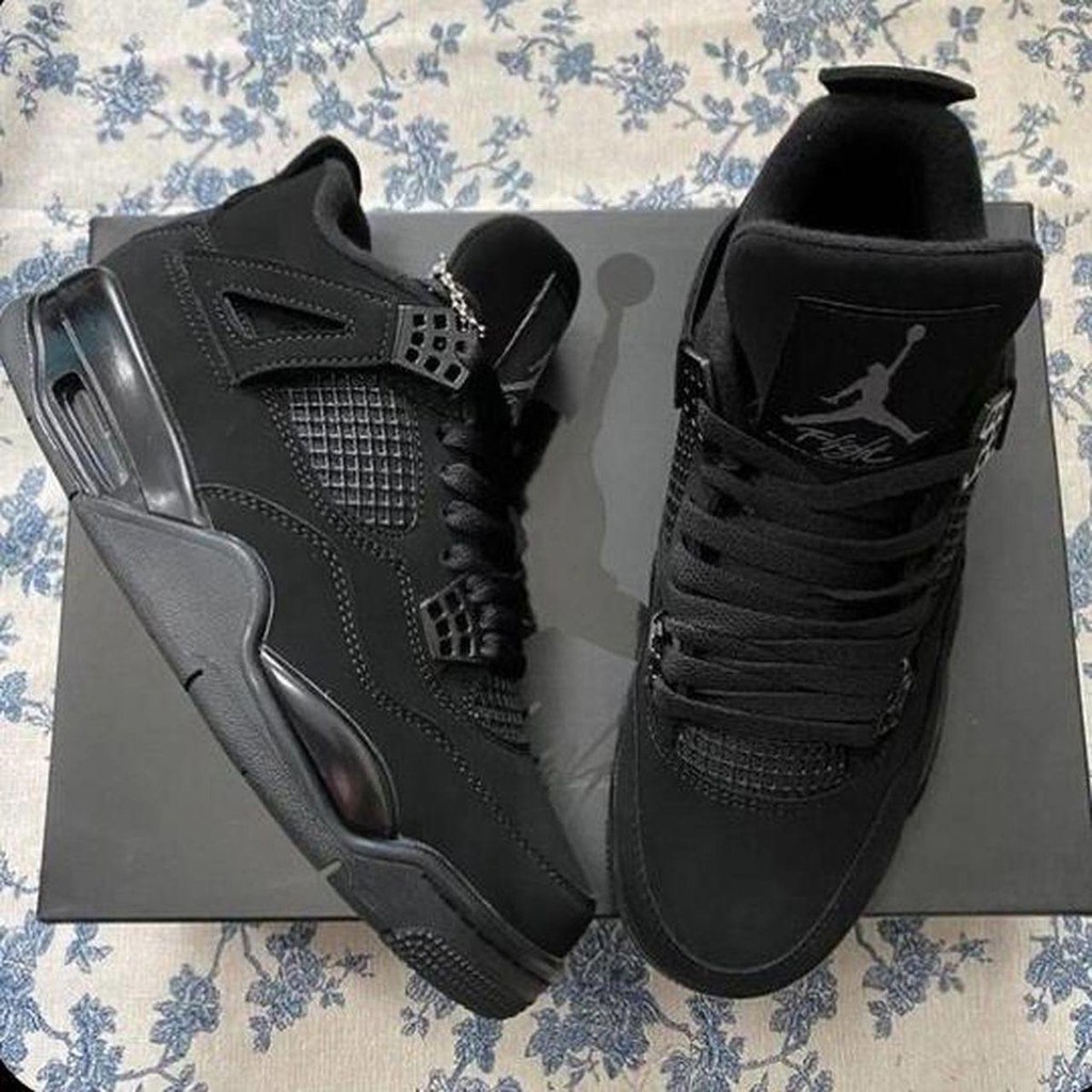 Jordan 4 Retro Black Cat