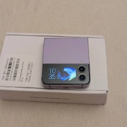Samsung Z Flip 4 - фото 6