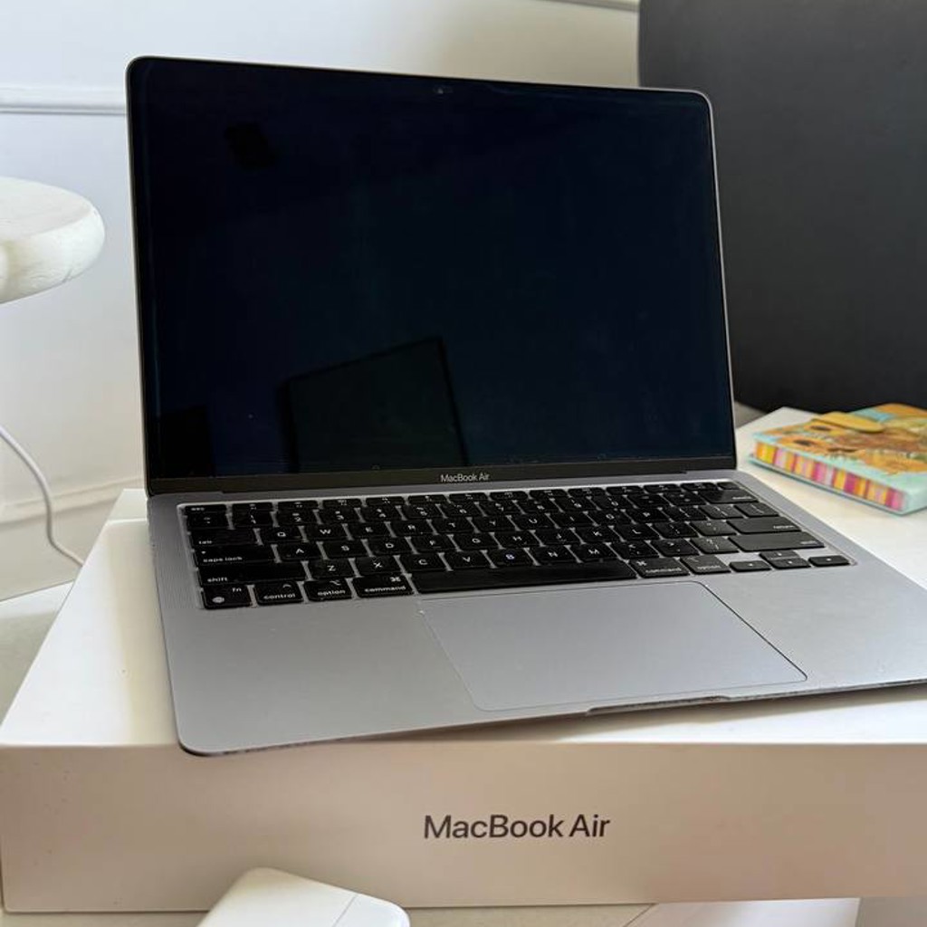 MacBook Air 13