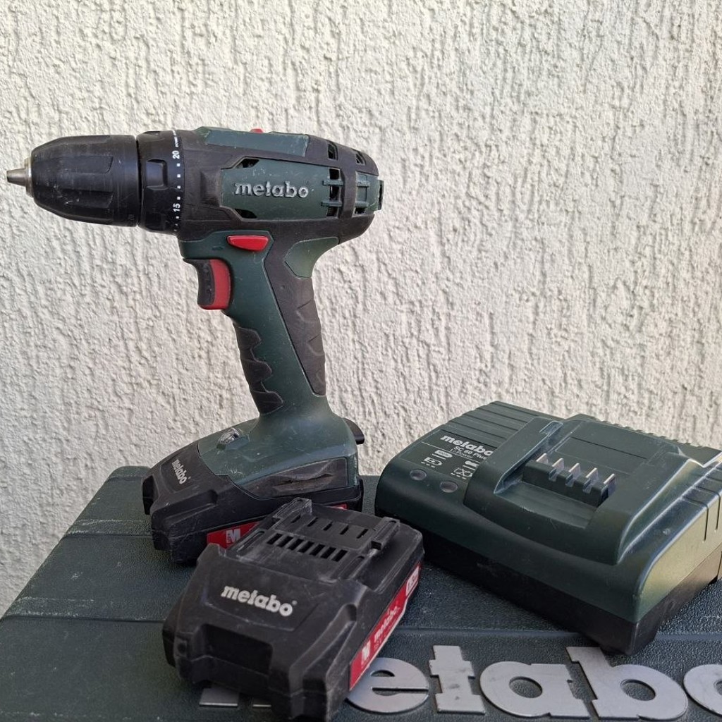 Шуруповерт Metabo BS 18v