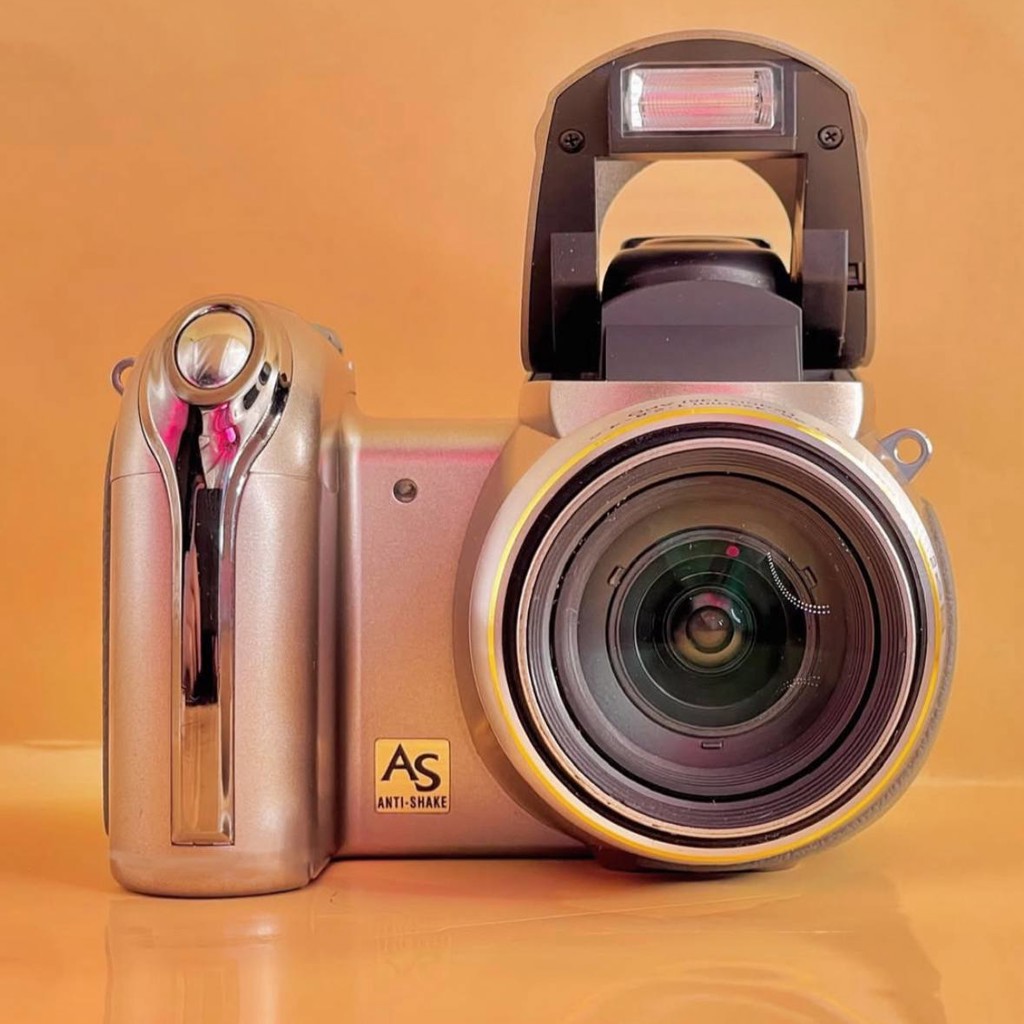 MONOLTA Dimage Z6