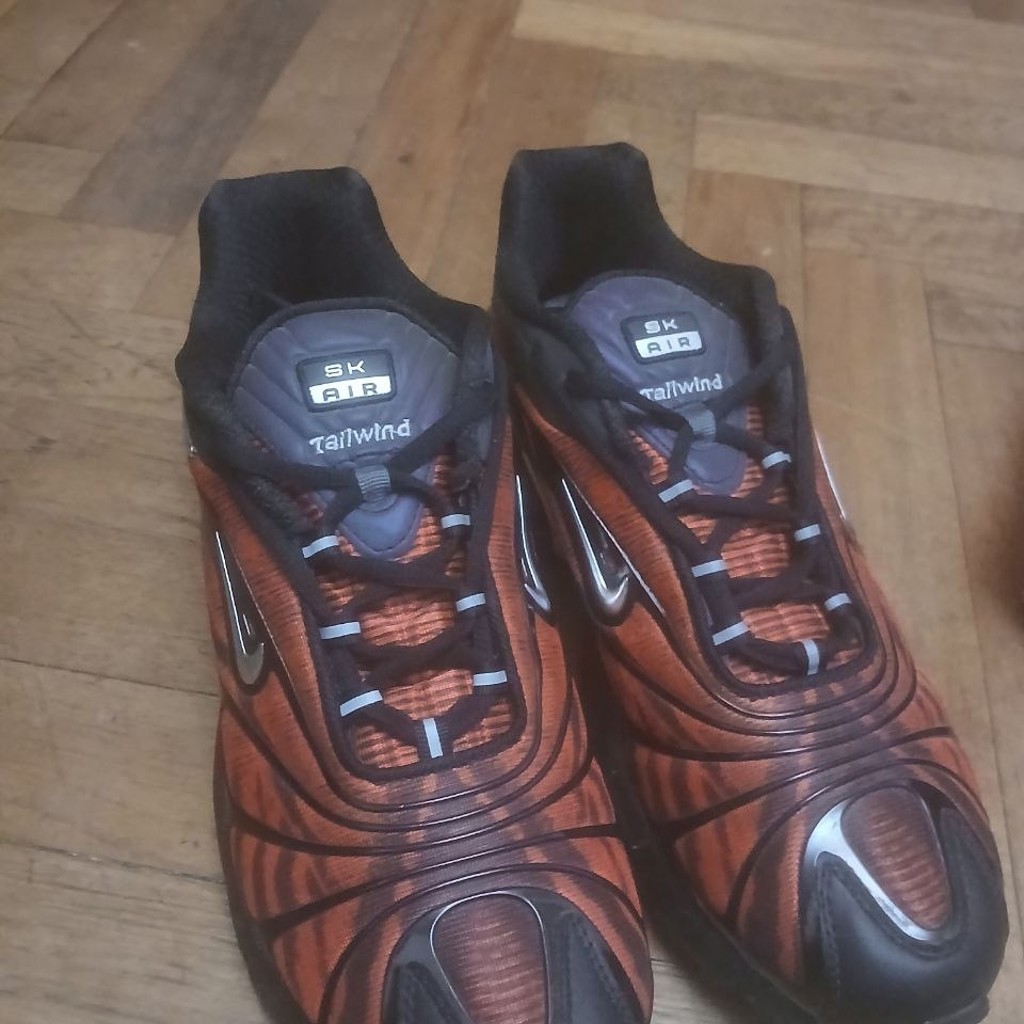 Кроссовки Nike