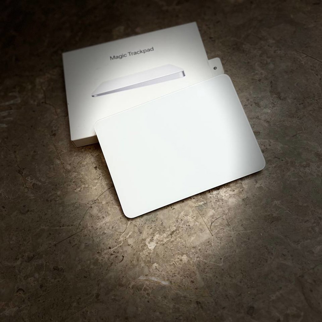 Apple Magic Trackpad 2
