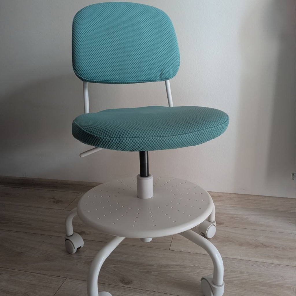 Компьютерный стул IKEA VIMUND