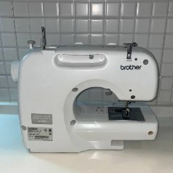 Швейная машинка Brother Comfort 25 - фото 2