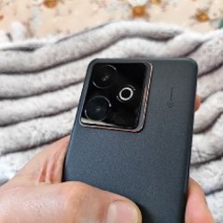 Realme Gt 7t - фото 2