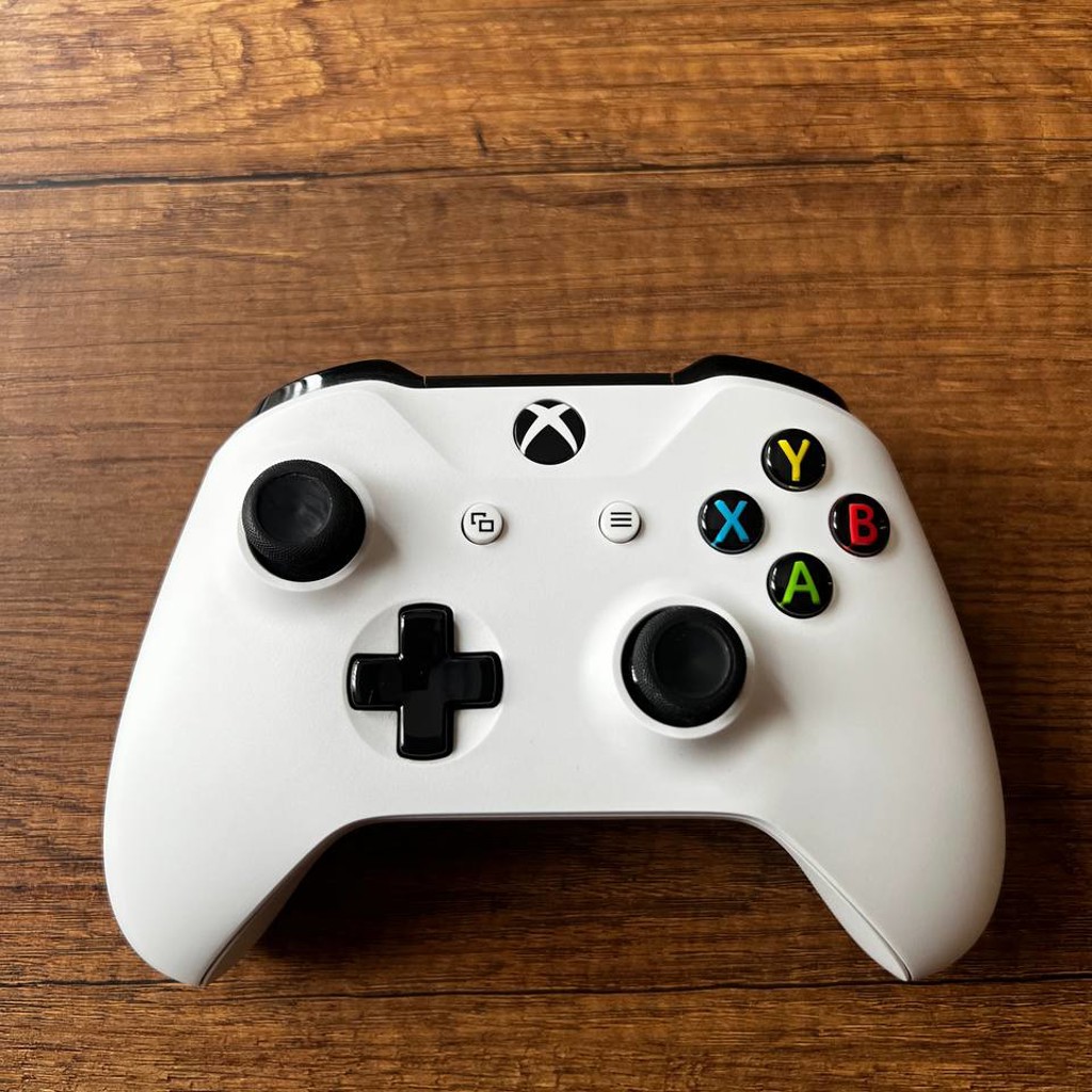 Xbox джойстик
