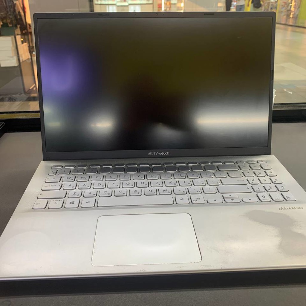 ASUS VivoBook S512J