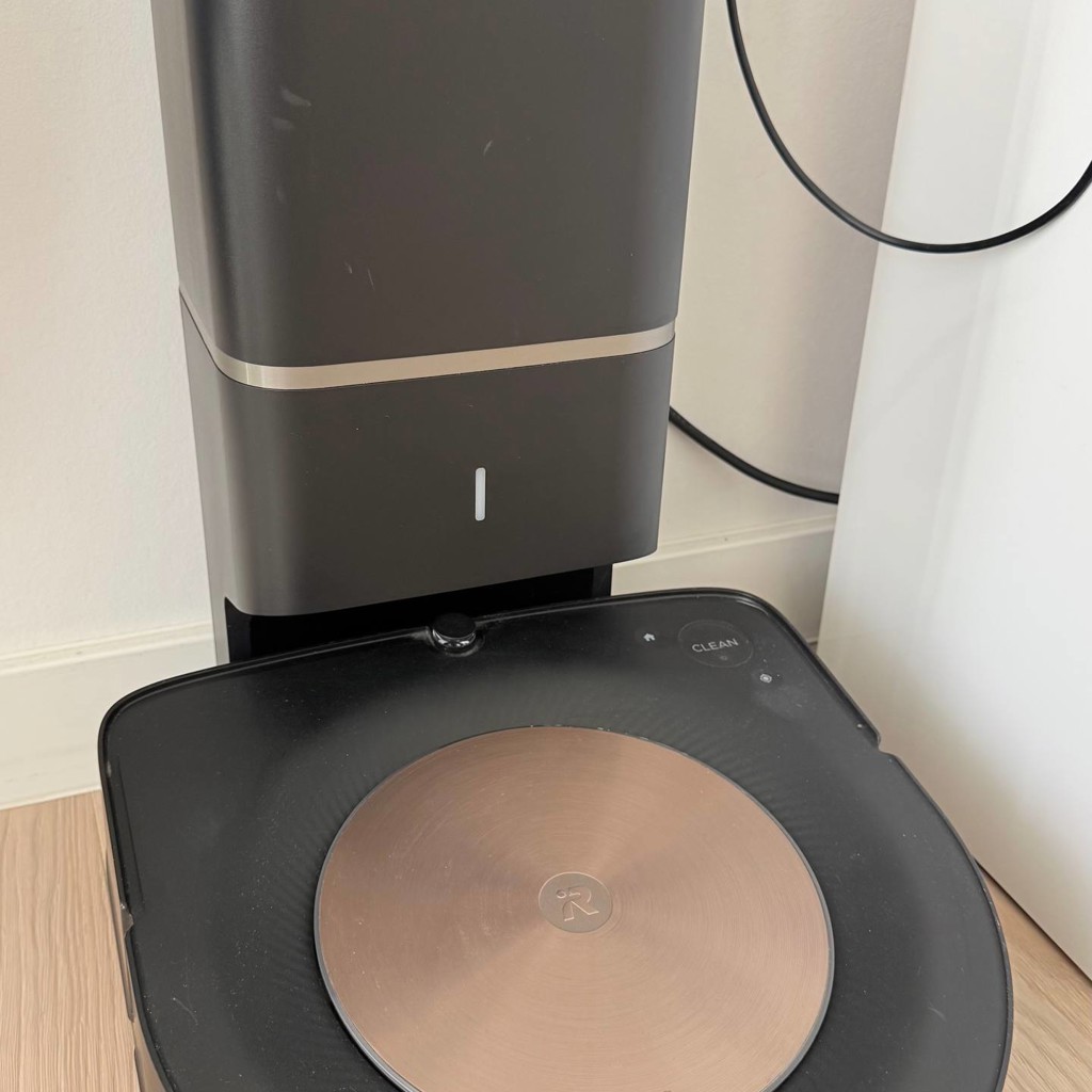 IRobot Roomba s9+