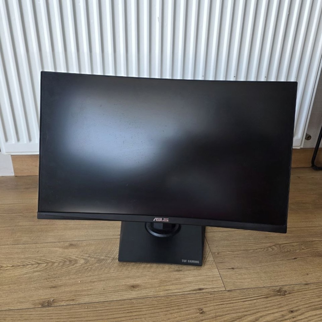 ASUS TUF Gaming VG24VQE