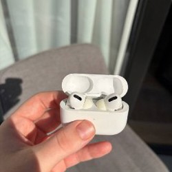 Наушники Apple AirPods Pro 1 поколения - фото 2