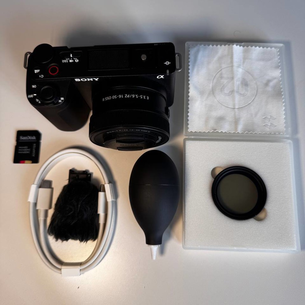 Объектив Sony 16-50mm PZ OSS II