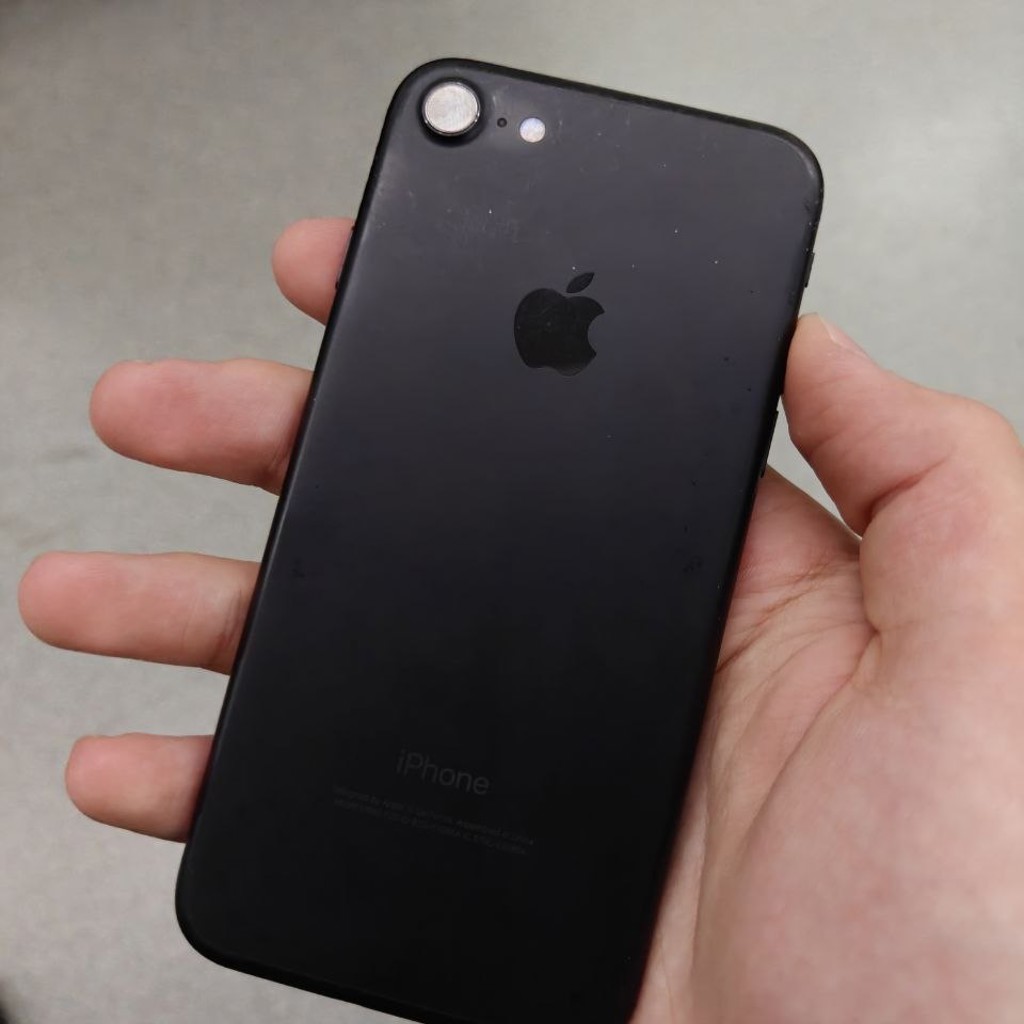 IPHONE 7