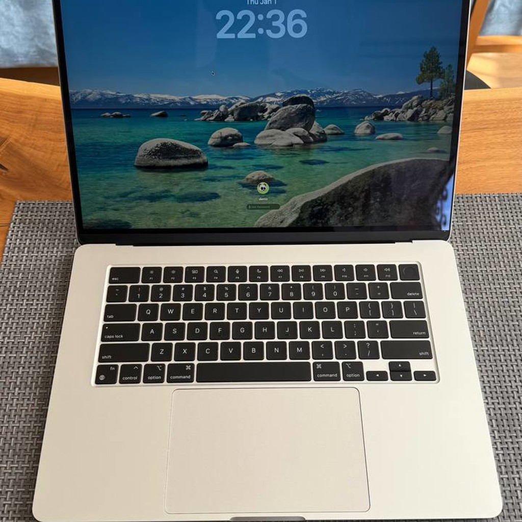 Macbook Air 15 M2