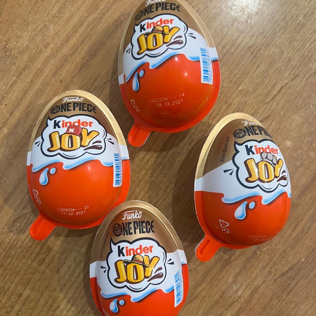 Kinder Joy с игрушками One Piece