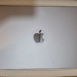 MacBook Pro 14' M1 Max - фото 3