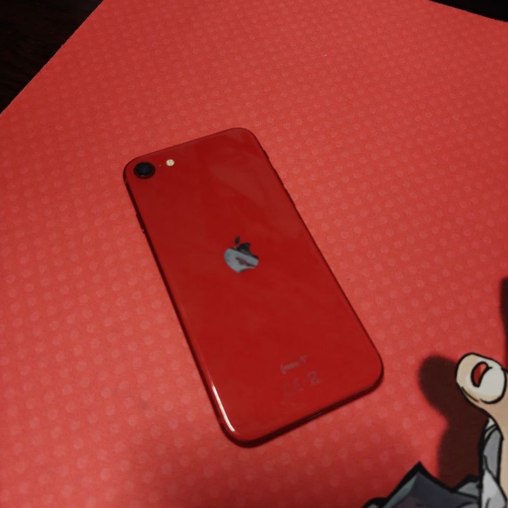 IPHONE SE 2020 RED