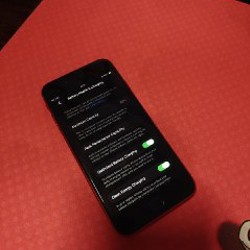IPHONE SE 2020 RED - фото 4