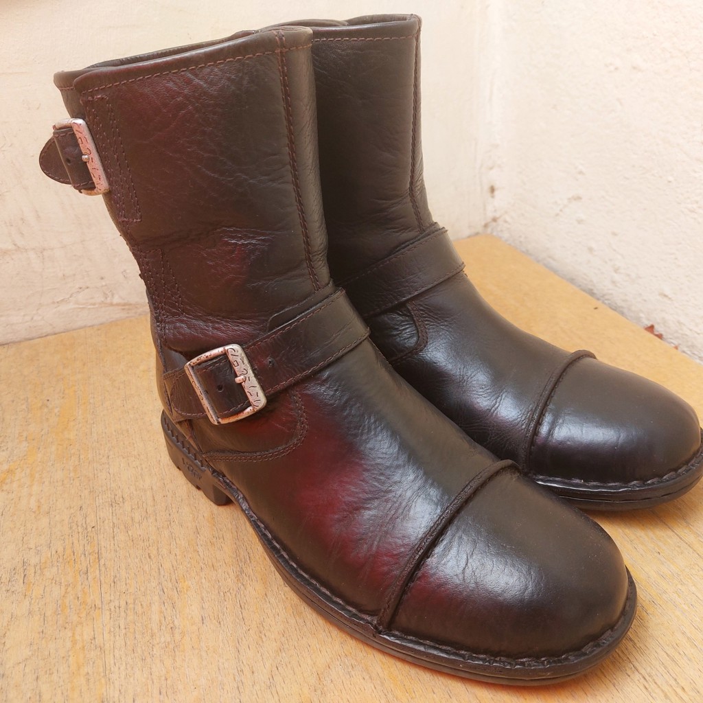 Зимние ботинки UGG Australia