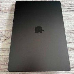 MacBook Pro 16' 2025 M5 Pro - фото 3