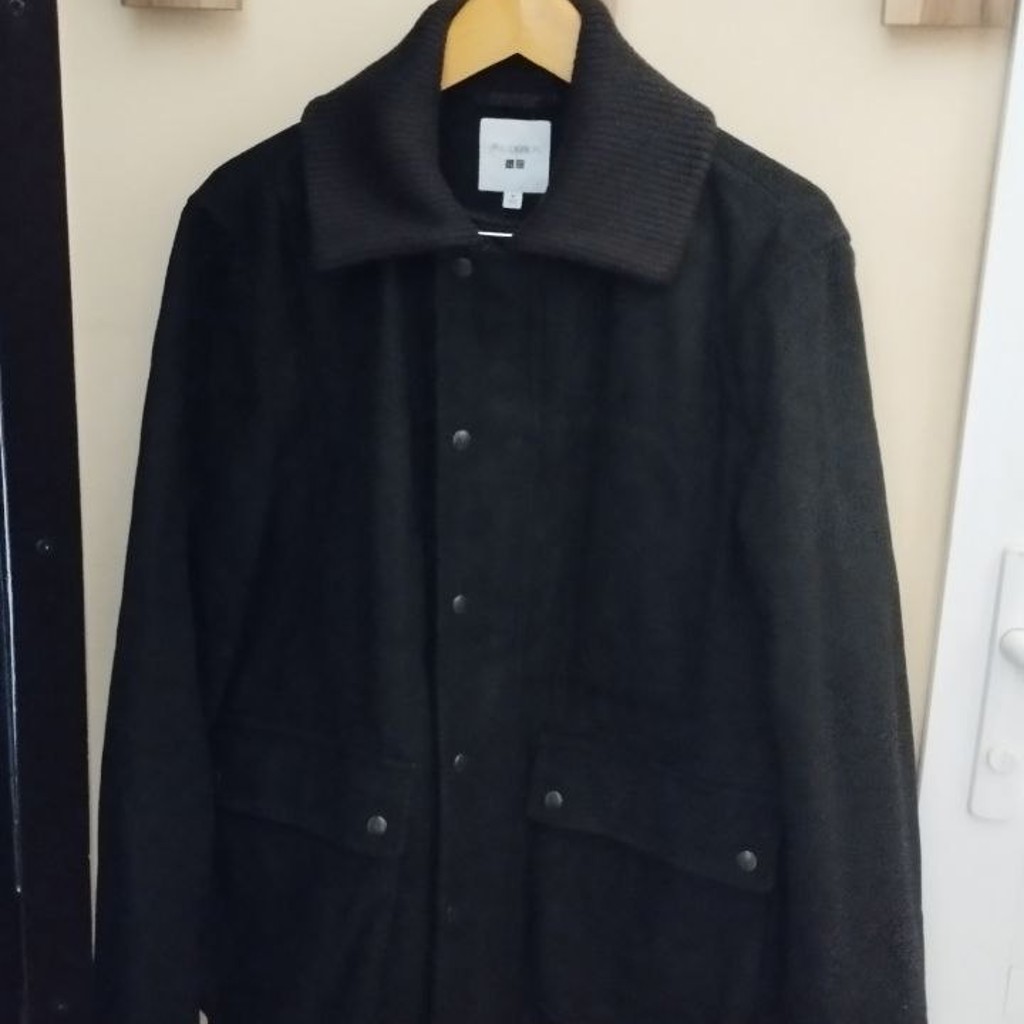 Мужское пальто JW Anderson × Uniqlo