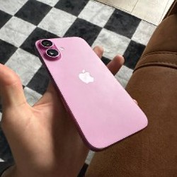 IPhone 16 - фото 2