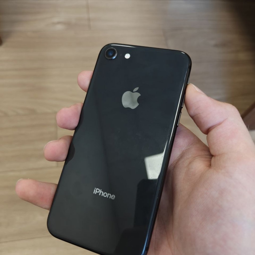 IPHONE 8 BLACK