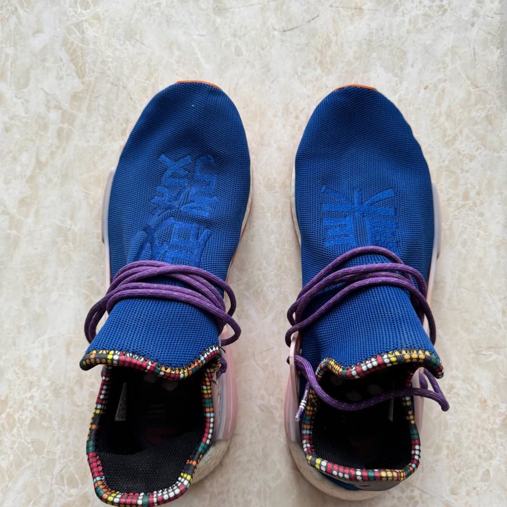 Кроссовки Adidas + Pharell Williams Human Race