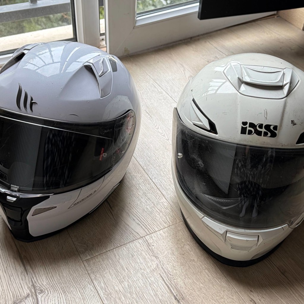 Шлем IXS