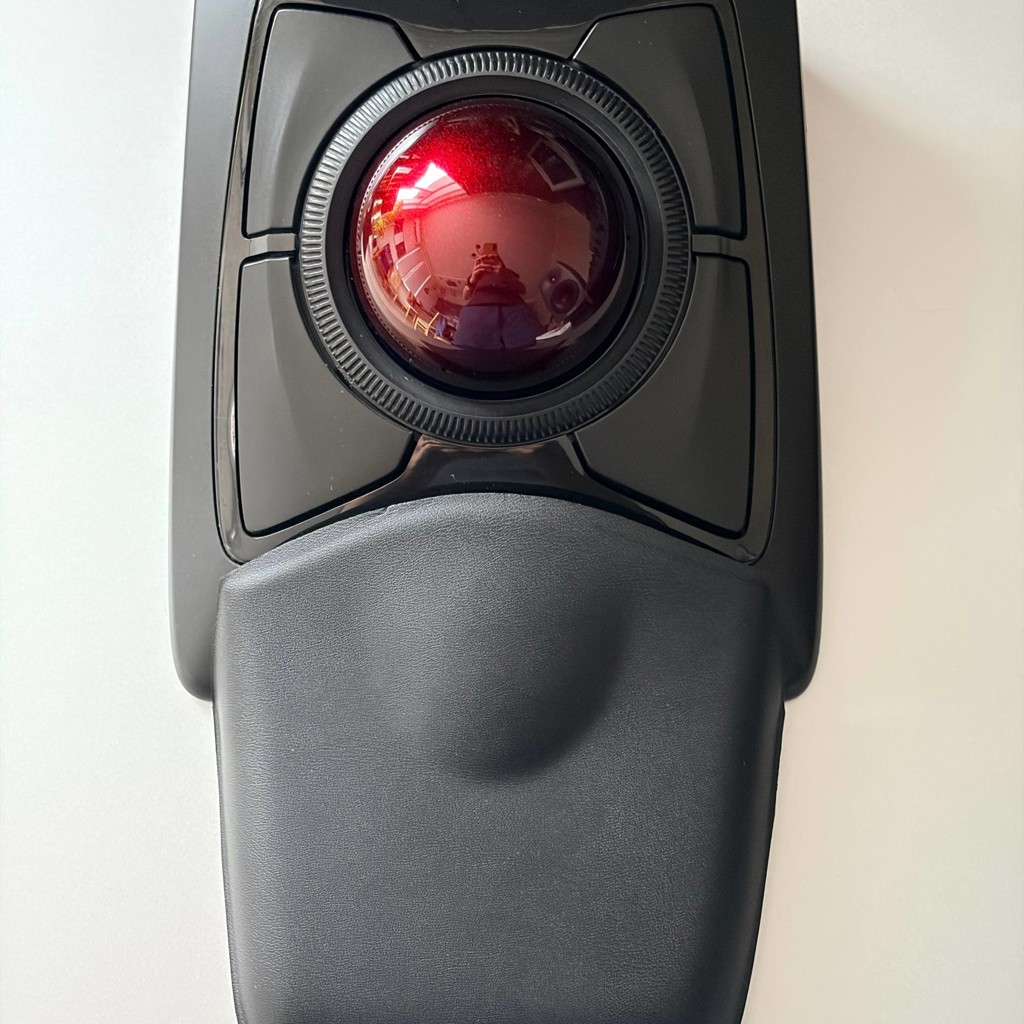 Трекбол-мышь Kensington Expert Wireless Mouse