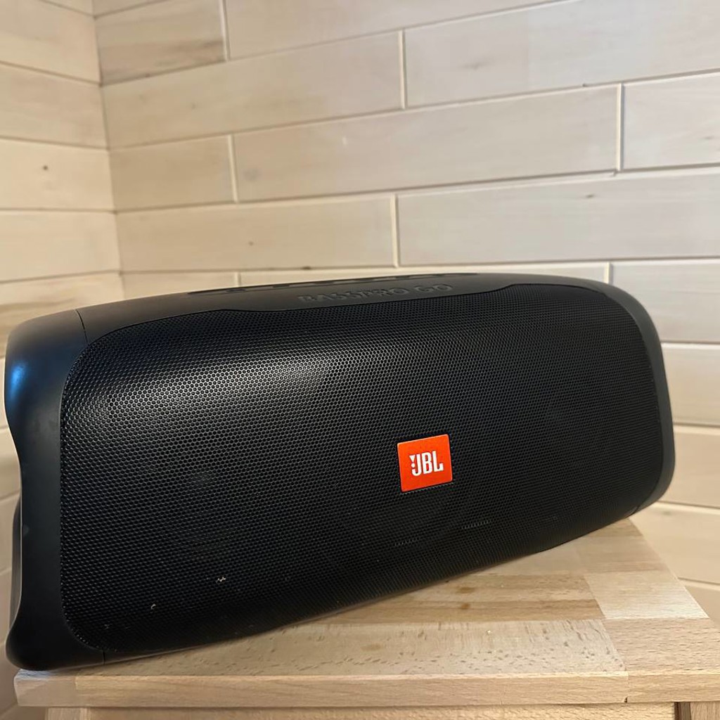 JBL BassPro Go