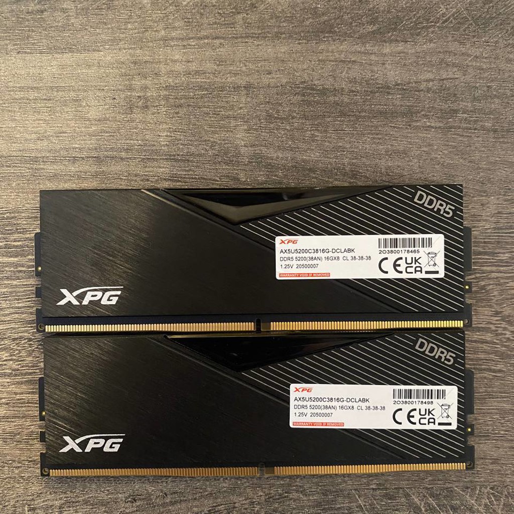 Оперативная память ADATA XPG Lancer