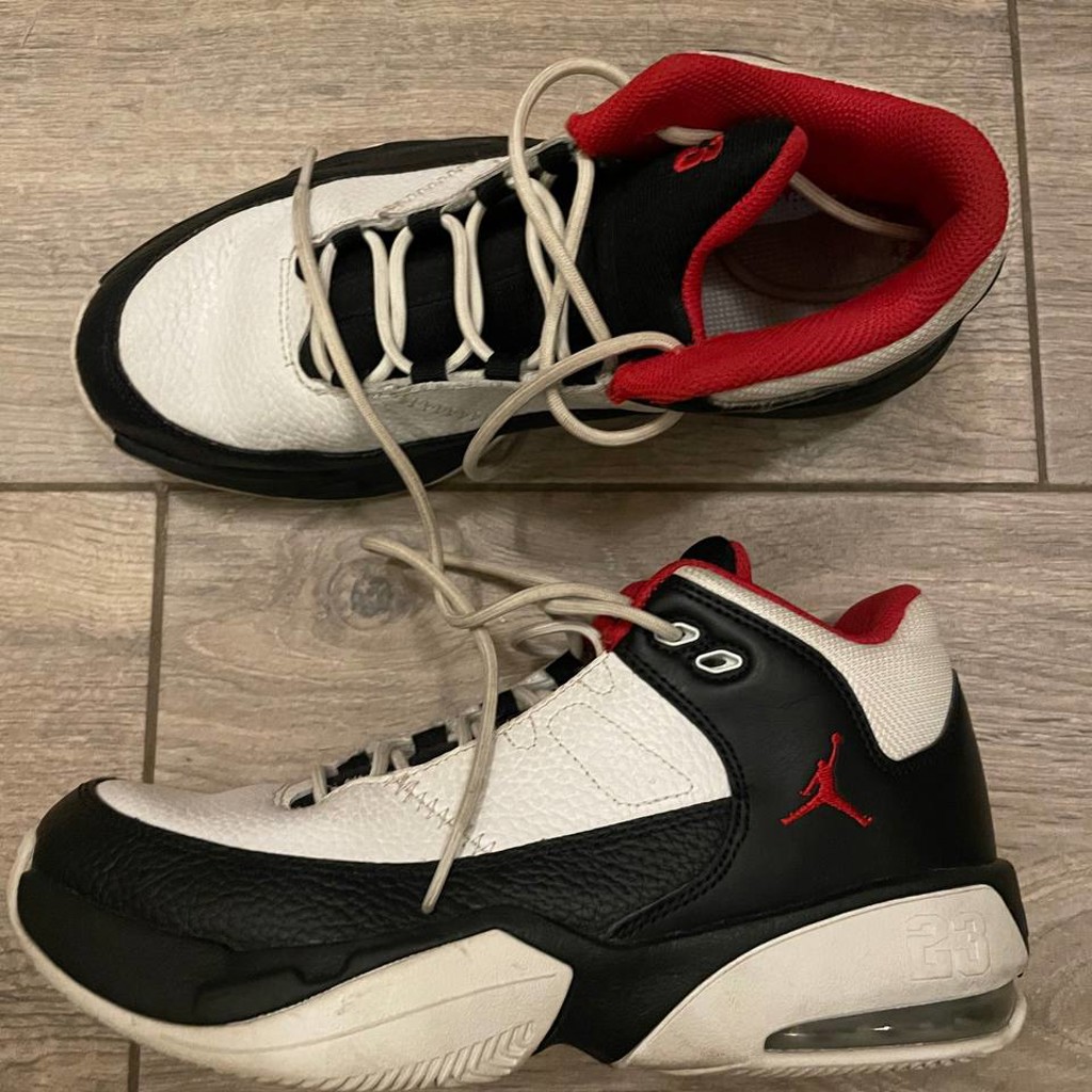 Nike Jordan Max Aura 3