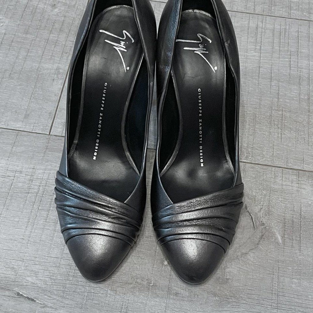 Каблуки Giuseppe Zanotti