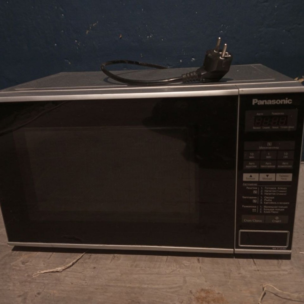 Микроволновка Panasonic NN-ST254M