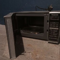 Микроволновка Panasonic NN-ST254M - фото 2
