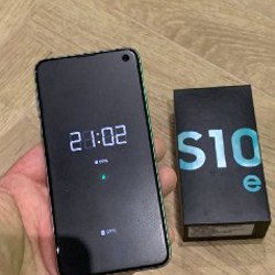 Samsung Galaxy S10e - фото 2