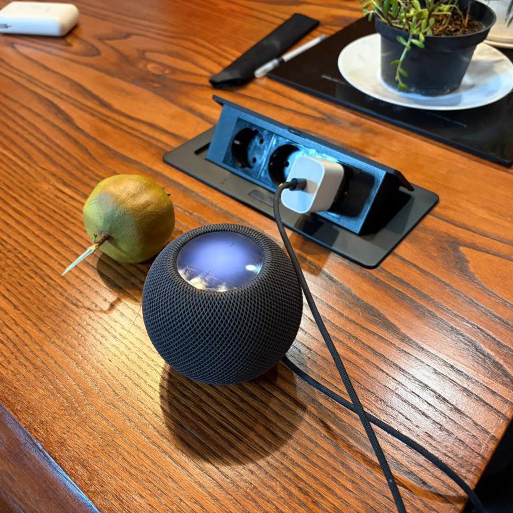 Apple HomePod mini
