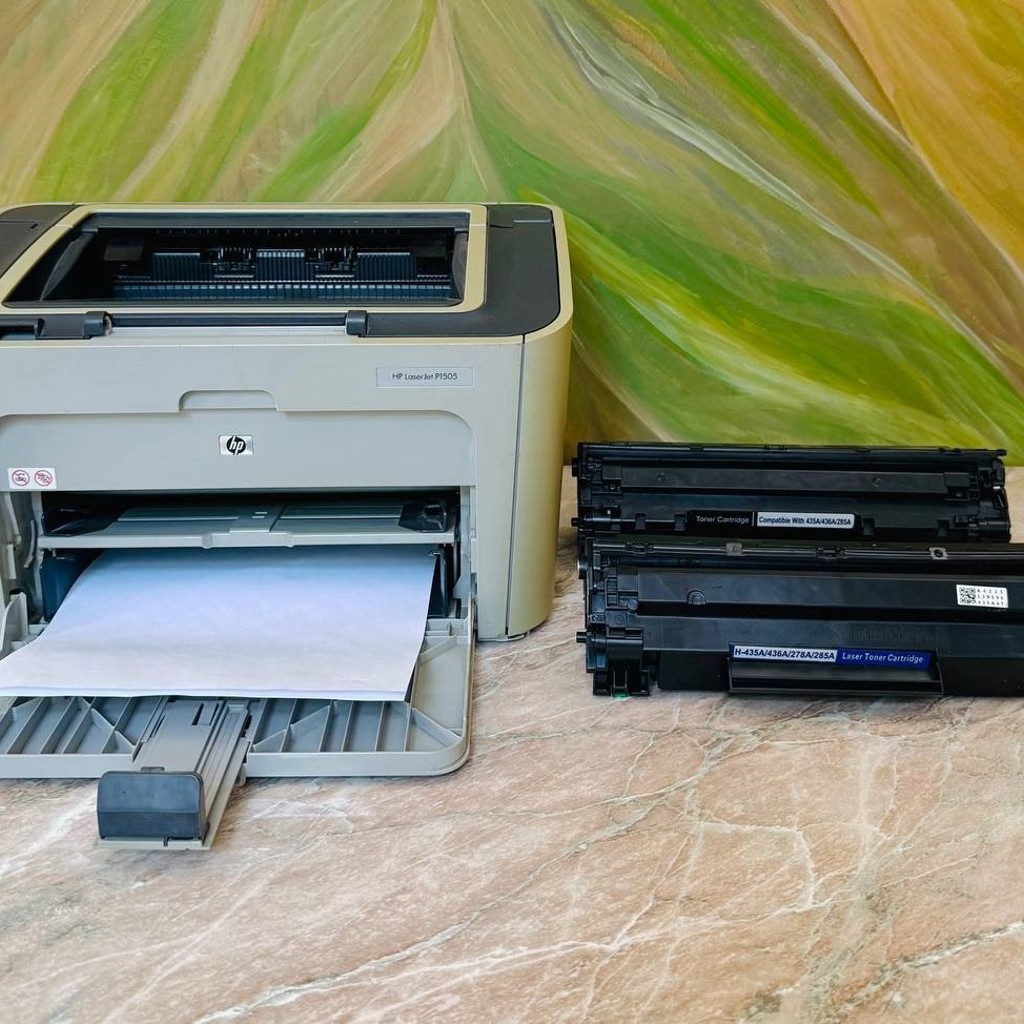 Принтер HP 1505