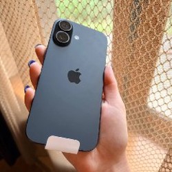 Iphone 17 Black - фото 2