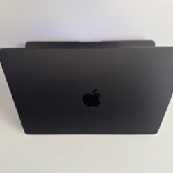 MacBook Pro 14' M5 Pro - фото 2