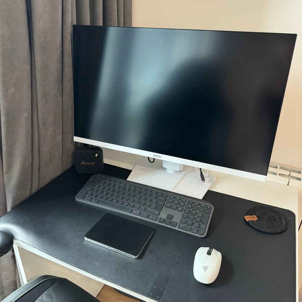 Монитор MSI MAG 274URFW 27 Inch