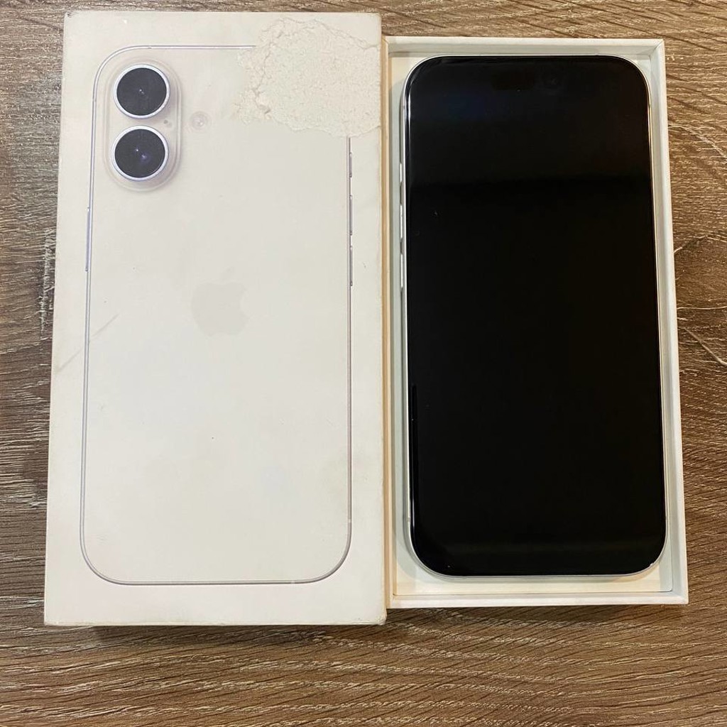 Iphone 16 128 GB E-Sim