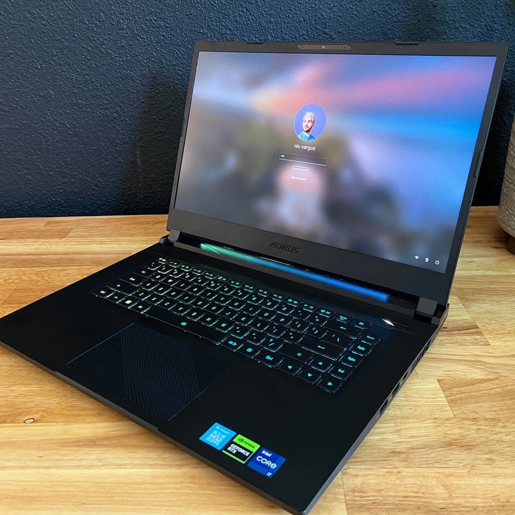 GIGABYTE AORUS 15