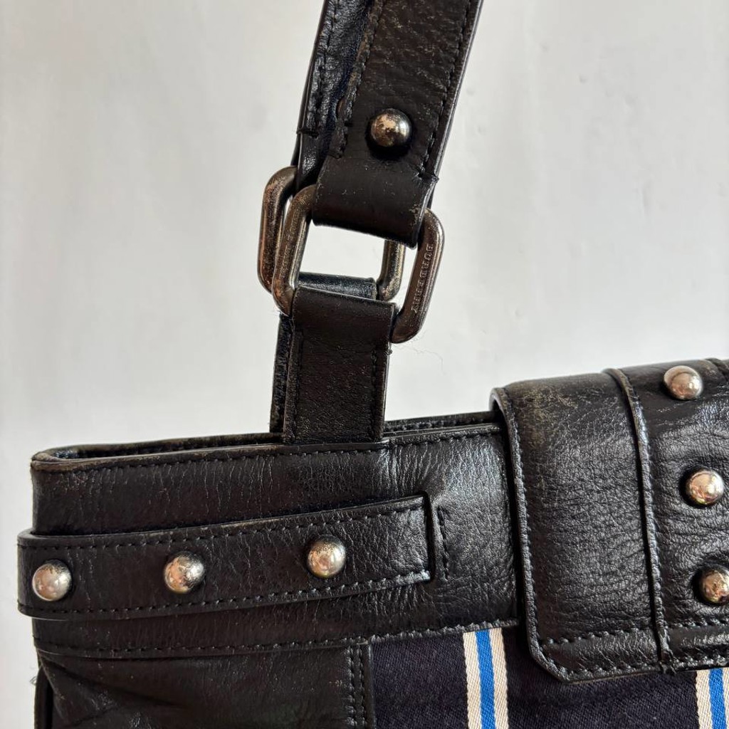 Vintage leather bag